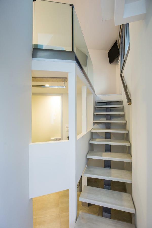 Ferienwohnung Mr&Mrs K Lofts Potos Exterior foto