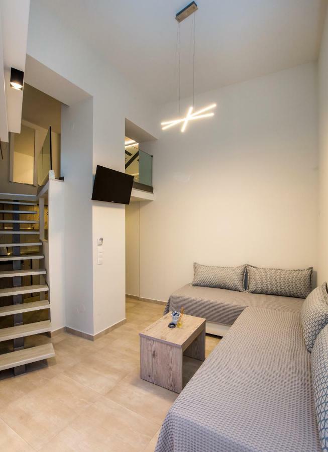 Ferienwohnung Mr&Mrs K Lofts Potos Exterior foto