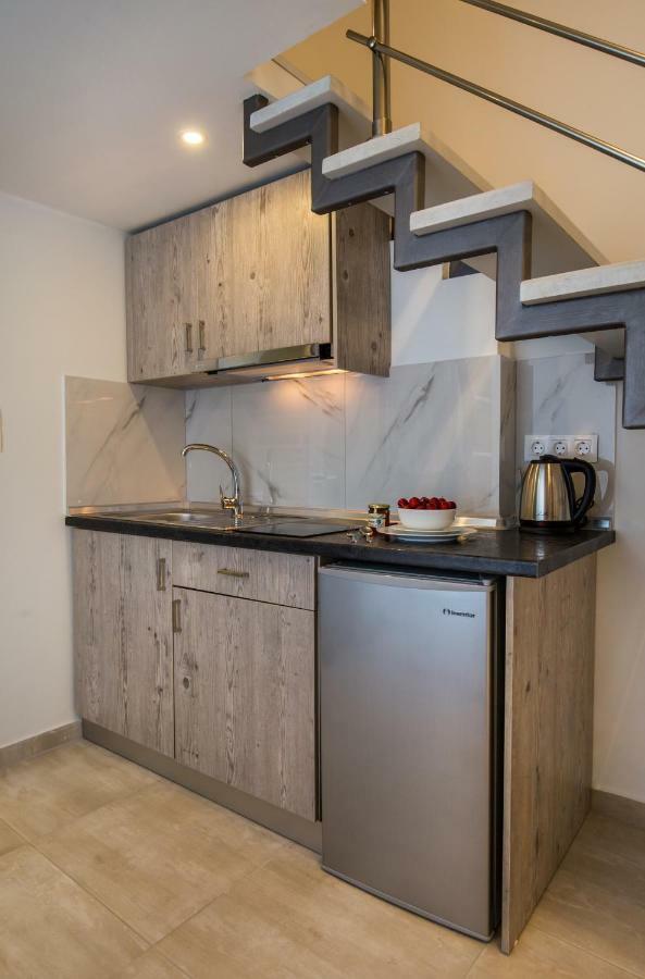 Ferienwohnung Mr&Mrs K Lofts Potos Exterior foto